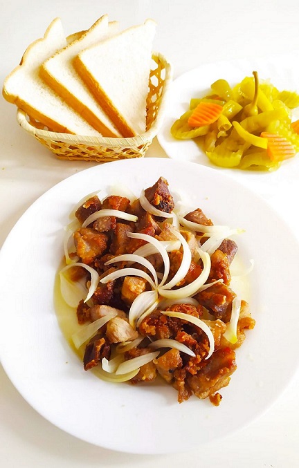 porc avec oignons